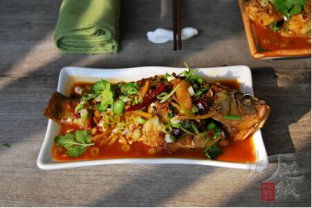 烹魚(yú)肴為什么放醋或者料酒?